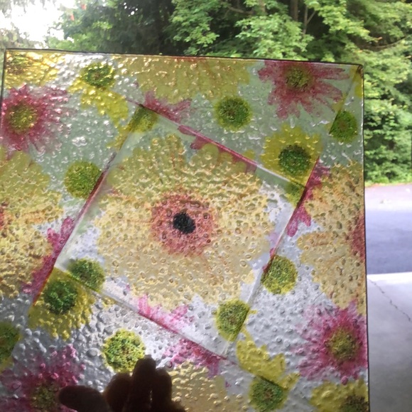 Infused glass plate. Colorful and textured on bottom smooth on top - Picture 1 of 7